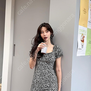 신스덴 폴인블랙 원피스
