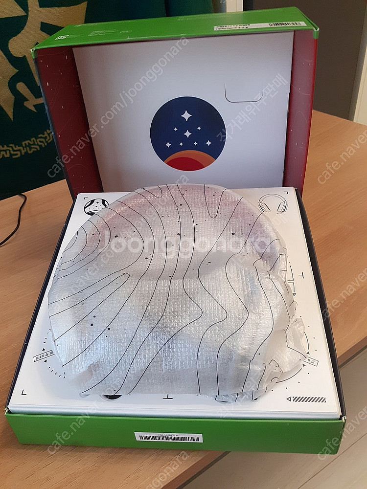 xbox 스타필드헤드셋 한정판 국내정품 단순개봉 팝니다--1