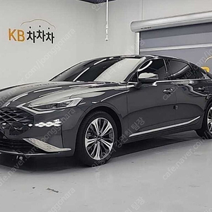 K8 하이브리드 중고 하이브리드 중고차 회색 2022년식 59,452km 시그니처 중고자동차