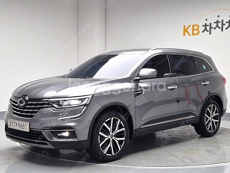 QM6 중고차 견적 QM6 중고 회색 2020년식 가솔...--0