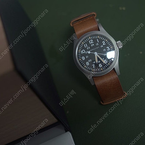 해밀턴 카키필드 메카니컬 블랙 38mm