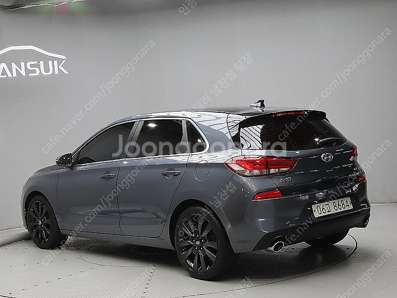현대 i30 중고 i30 회색 2017년식 1.6 터보...--4