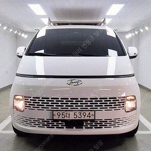 스타리아 중고 시세 현대 스타리아 중고차 할부 흰색 2022년식 22,966km 2WD 디젤 카고 3인승 모던 최상급 차상태