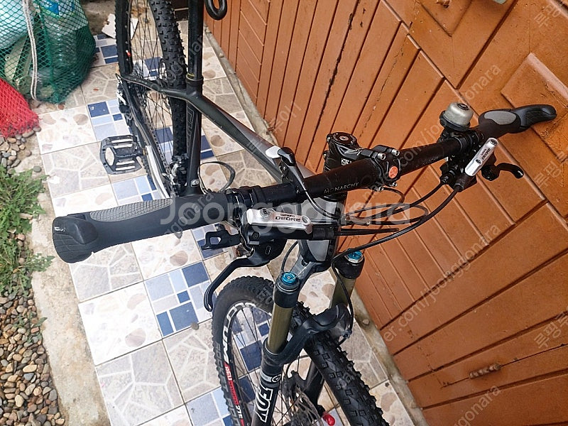 첼로 크로노50 카본 mtb 자전거 팔아요(울산)--8