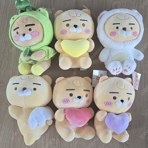 신품 카카오프렌즈 라이언 봉제인형 팝니다.