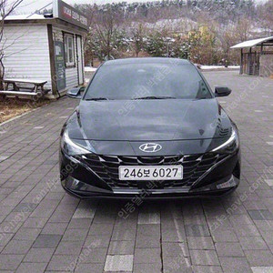 아반떼 중고 아반떼 CN7 중고 검정색 2021년식 31,384km 스마트 실매물중고차