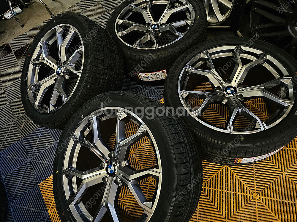 BMW F바디 X5 X6 스타일 20인치 휠타이어--3