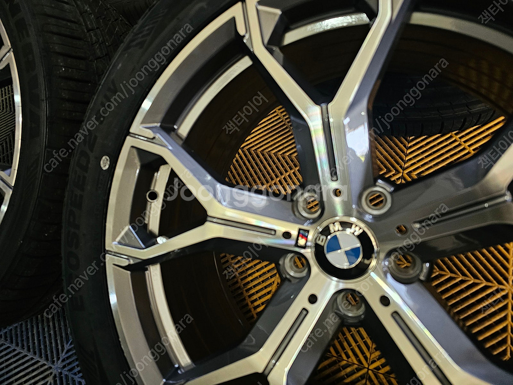 BMW F바디 X5 X6 스타일 20인치 휠타이어--4