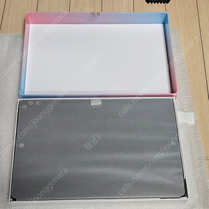 레노버 샤오신패드 프로 12.7인치 태블릿 144Hz 8GB 256GB 신동품 풀박스 이사짐과 사무실 정리로 다른 물품도 같이 판매하고 있습니다 필요시 같이 말씀해주세요 구매해