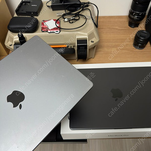 맥북프로 14인치 M1 PRO 16GB 1TB (애케플 잔여) 거의새것