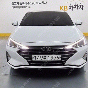 아반떼 중고 아반떼 더 뉴 아반떼 AD 중고차 흰색 2020년식 34,639km 1.6 스마트 중고자동차