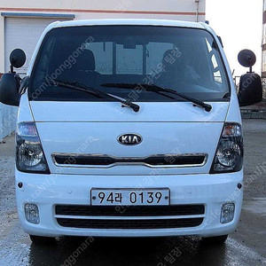 중고트럭매매 봉고3 카고 1톤 킹캡 중고화물차매매 흰색 2019년식 44,650km 1.0톤/킹캡/초장축/(CRDi) 럭셔리 실매물중고차