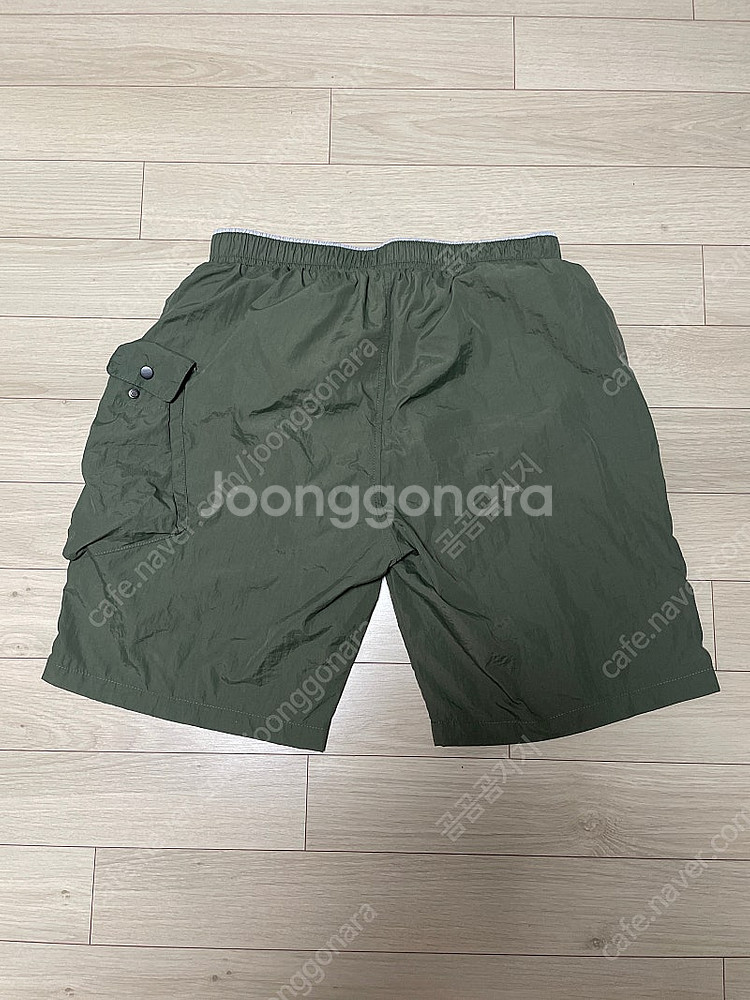 C. P. COMPANY 카키 반바지 36 사이즈 1회...--2