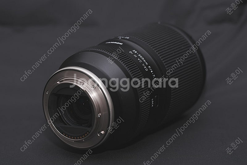 [소니 E마운트] 탐론 28-300 Di III VC ...--2