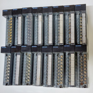 LS XGI-D22A PLC (재고16대) 대당가 이미지