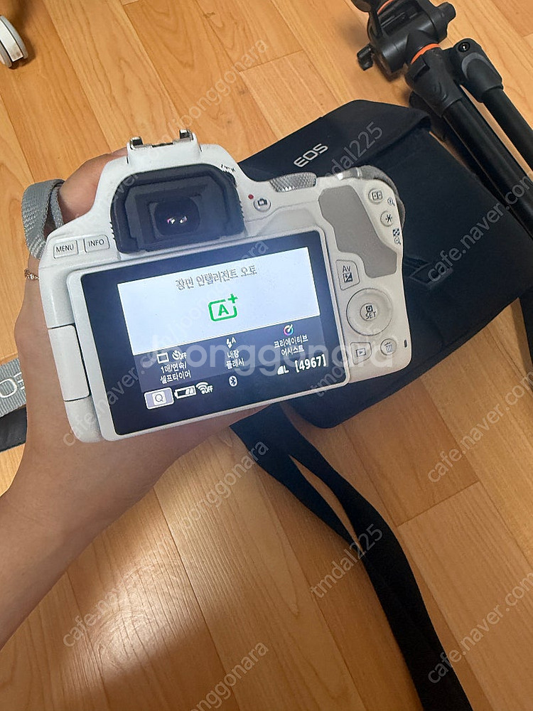 캐논 200D 2 화이트--2