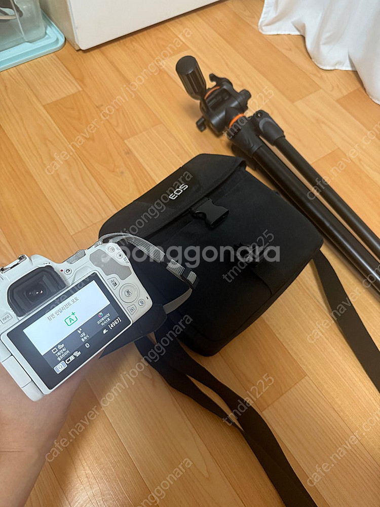 캐논 200D 2 화이트--3