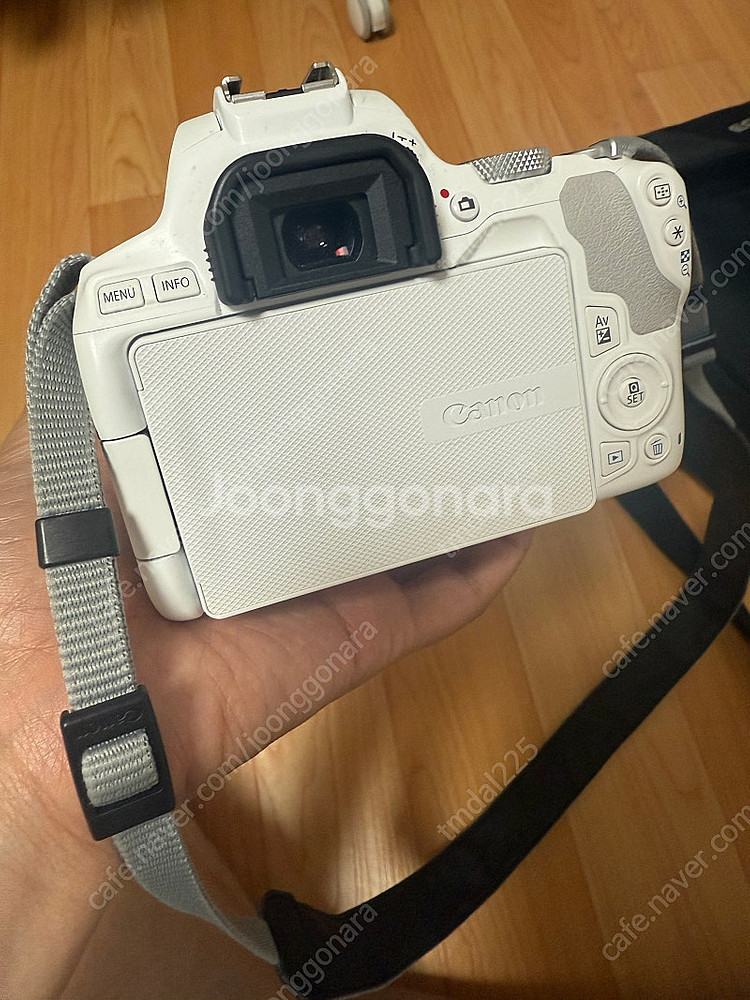 캐논 200D 2 화이트--6