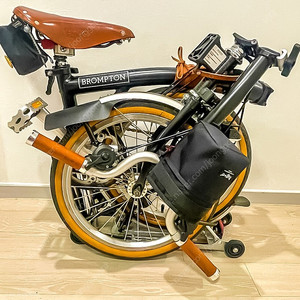 브롬톤 2019 BROMPTON M6R BLACK (210만)