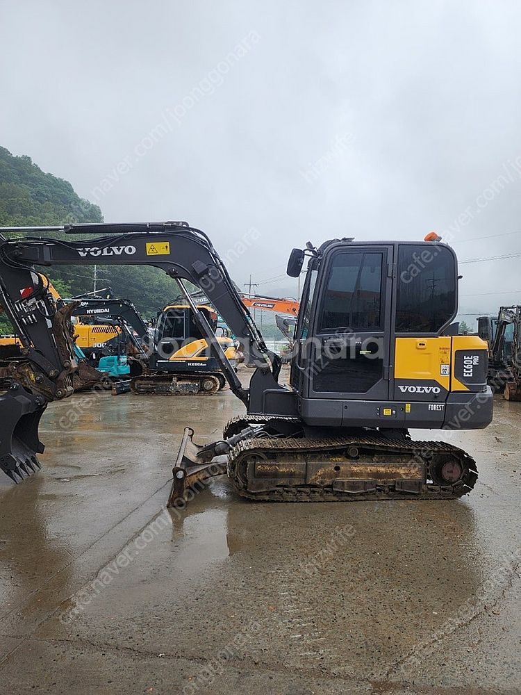 중고굴삭기 볼보 EC60EP 특Aㄱ브 22년 11월식 3,700시간 가동 코집/회라 장착, 경북 고령소재 010-3...--0
