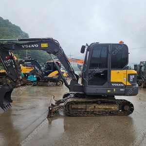 중고굴삭기 볼보 EC60EP 특Aㄱ브 22년 11월식 3,700시간 가동 코집/회라 장착, 경북 고령소재 010-3563-6002