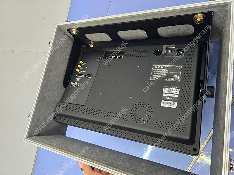 티브이로직 LVM-182W-A 멀티뷰 모니터--2