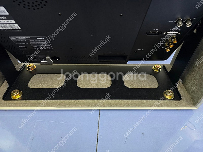 티브이로직 LVM-182W-A 멀티뷰 모니터--5