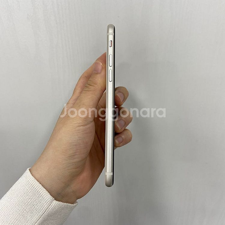93527 아이폰SE3 256기가 화이트 팝니다 17만...--6