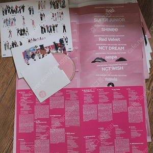 CD 앨범 4장 + 뉴진스 앨범 포카 11장