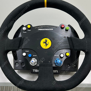 트러스트마스터 TS-PC RACER 페라리 488 레이싱휠