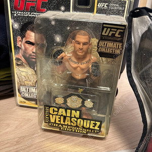 UFC 케인벨라스케즈 피규어 새상품 판매