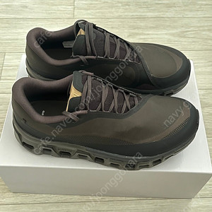 온러닝 x 파프 쏜 브라운 270