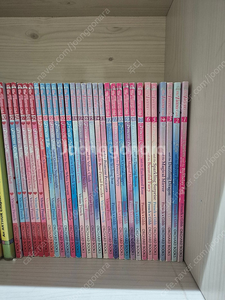 티아라 클럽 30권과 cd--0