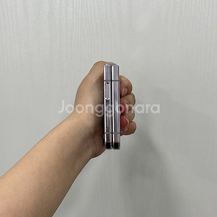 03552 갤럭시Z플립5 라벤더 256GB 부산 중고폰...--6