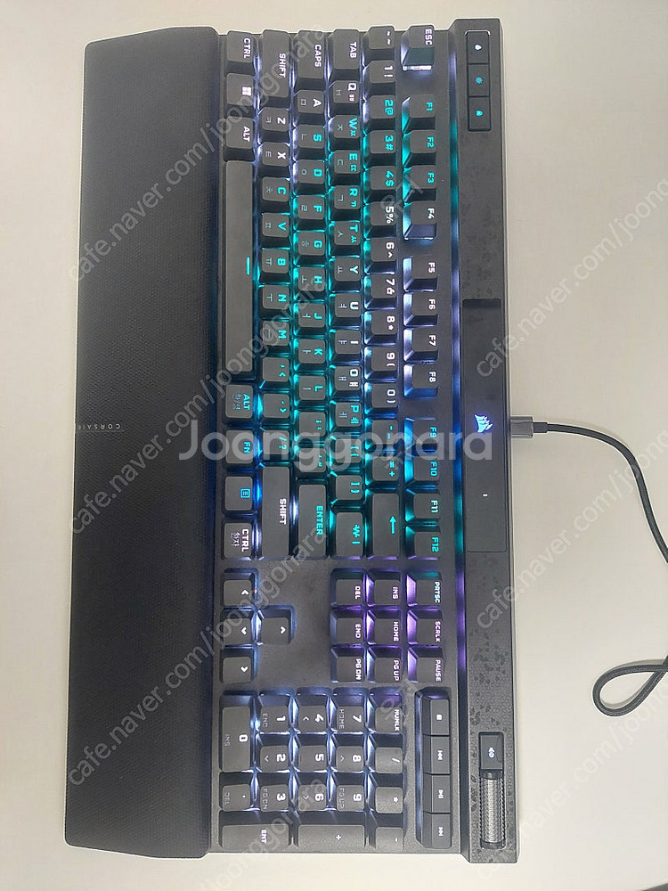 커세어 K70 max 래피드트리거 키보드--0