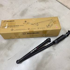 에버미디어 라이브 스트림 암 AVer Media live streamer arm 판매합니다.