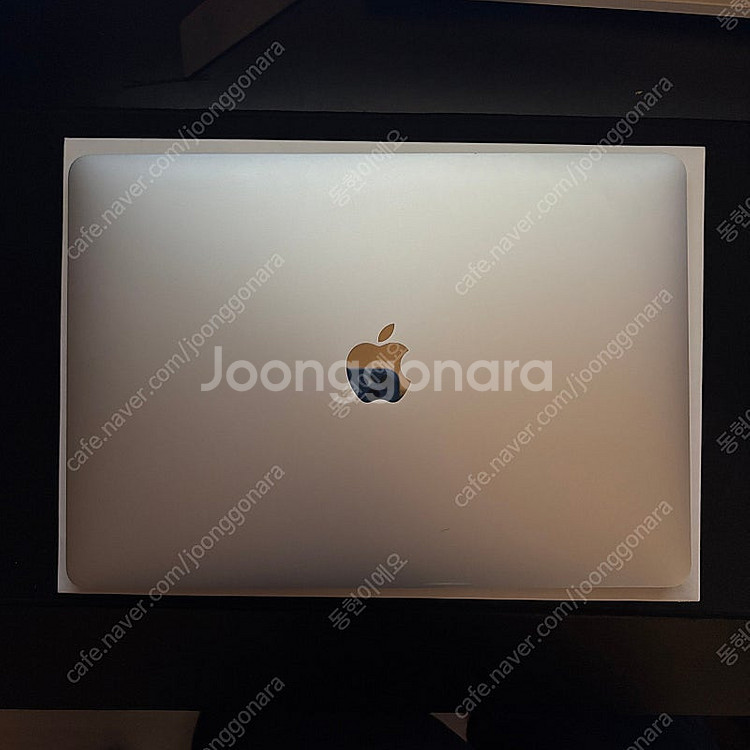애플 맥북 에어 M1 8GB 급처--0