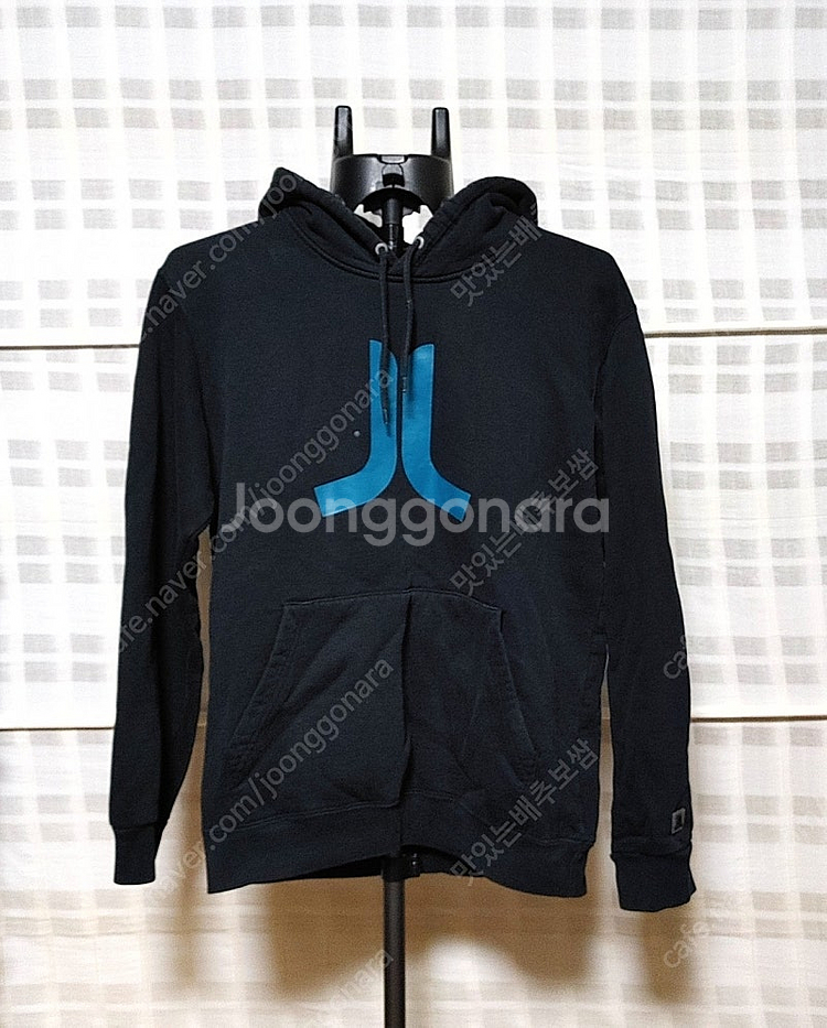 (만원의행복) wesc 검정 후드 티셔츠 95--0
