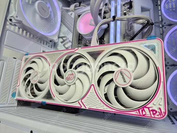 Rtx5070 컬러풀 울트라 판매합니다--1