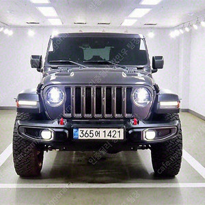 지프 랭글러 중고차 할부가능 지프 수입중고차 2021년식 58,570km 2.0 루비콘 4도어 파워 탑 연비좋은 중고차