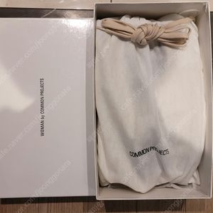커먼프로젝트/토너먼트여성스니커즈/35사이즈/1회착용/택포9