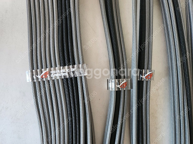 ASUS 슬리빙케이블 팝니다.--1