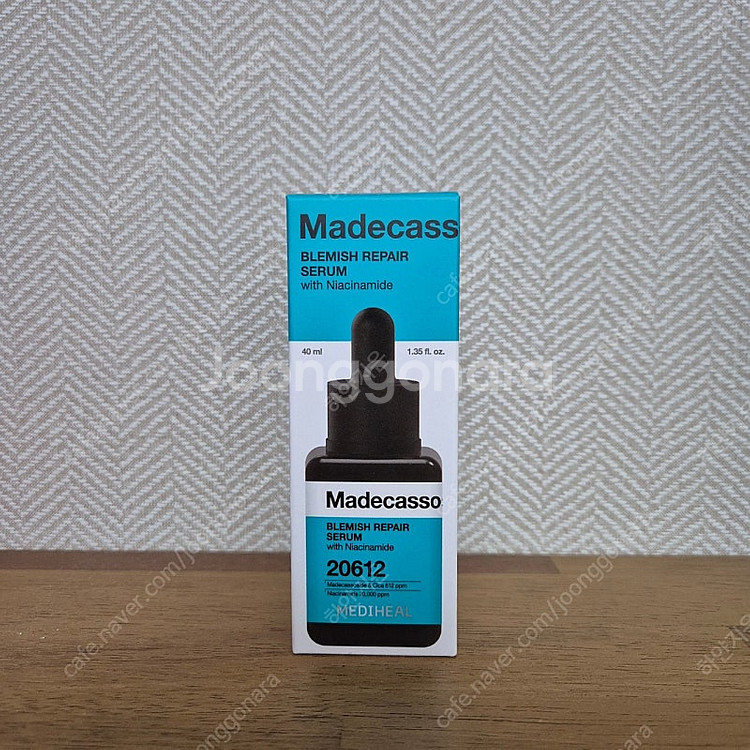 메디힐 마데카소사이드 흔적 리페어 세럼 40ml--0