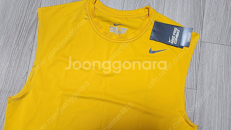 새제품 나이키 프로 컴뱃 컴프레션 민소매 나시티 2XL--1