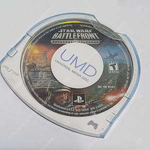 PSP 타이틀 11개 +부품용 PSP2000