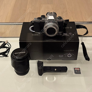 올림푸스 OM-D E-M10 미러리스 카메라 (2014년 구매)