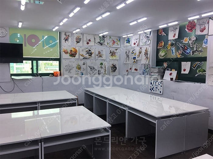 전국배송 인기 ! 깔끔 미술학원책상 (도화지수납함도 구...--0