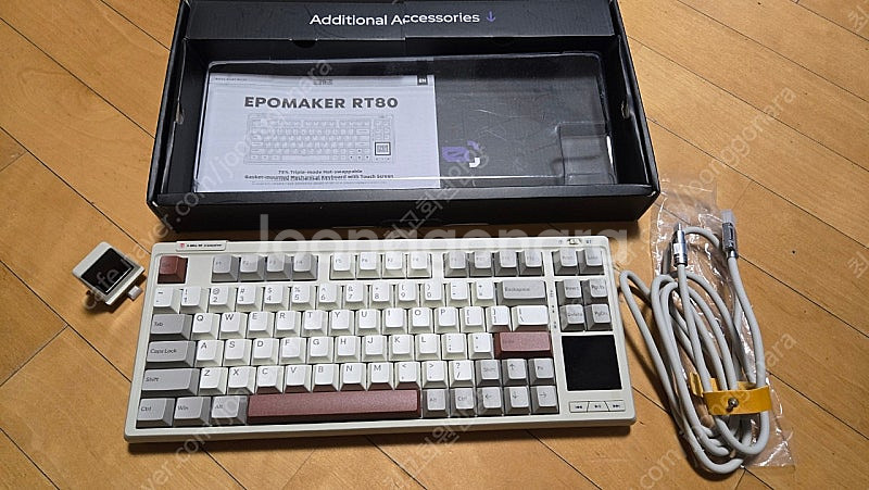 EPOMAKER RT80 계식키보드 (신품급)--0