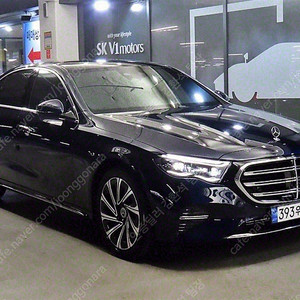 벤츠 E클래스 중고차 벤츠 중고차 수입중고차 2024년식 1,467km E300 4MATIC 익스클루시브 개인사업자 차량구매