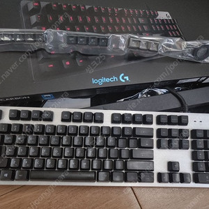 로지텍 G413 실버 키보드 판매합니다.